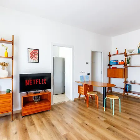 Coki's Free Parking And Wifi Апартаменты Равенна