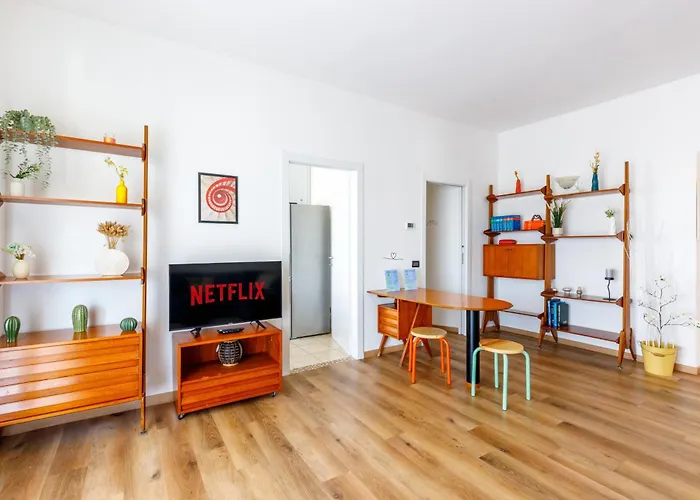 Coki's Free Parking And Wifi Apartament Rawenna