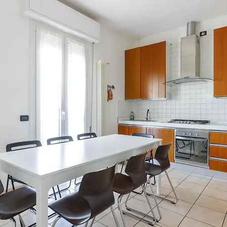 Coki's Free Parking And Wifi * ラヴェンナ